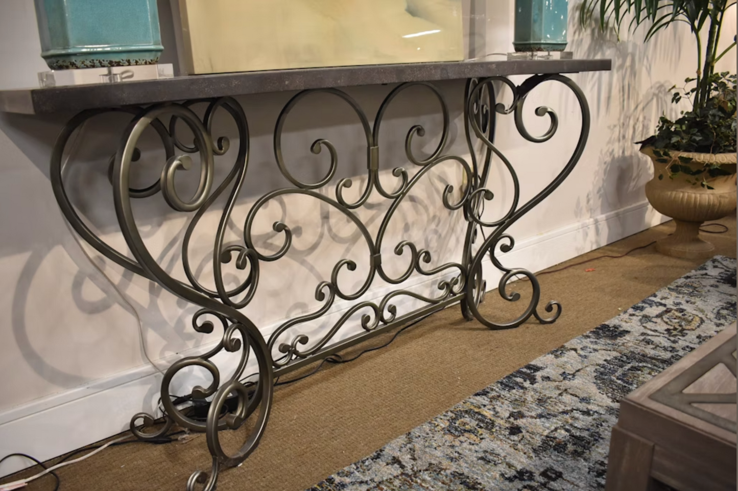 Universal Furniture - Console - Jasmine
